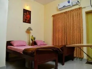 Lodge Kailas Inn Thiruvananthapuram